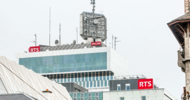 vue de l'extérieur du bâtiment CV2