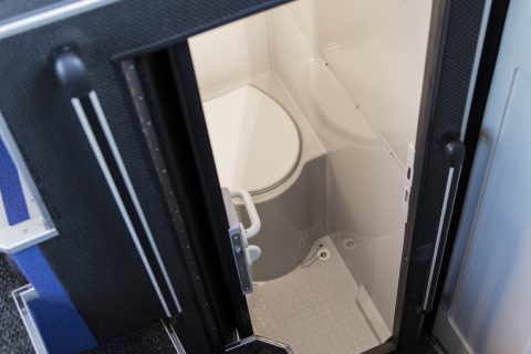 WC à bord ©AtelierG+P