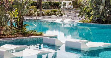 Hôtel Silhouette & SPA - piscine